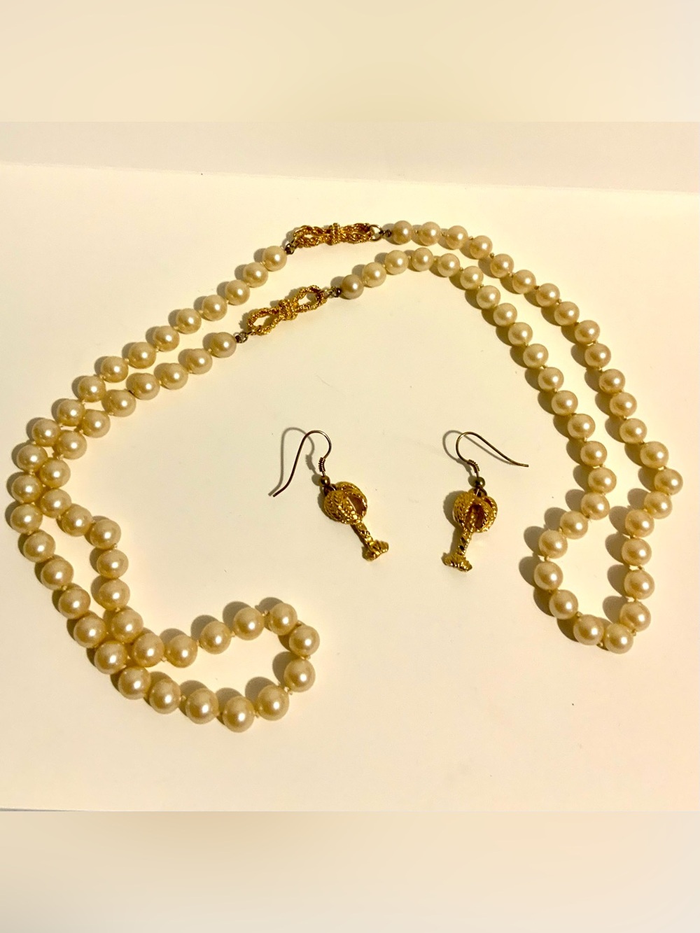 Classic Pearl Strand Necklace with Gold-Tone Clasp and Gold Drop Earrings